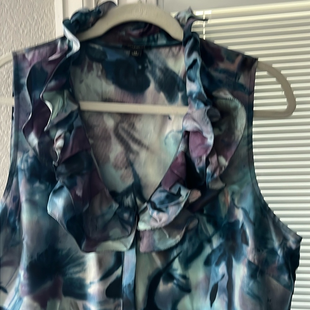 "Beautiful sleeveless silk blouse